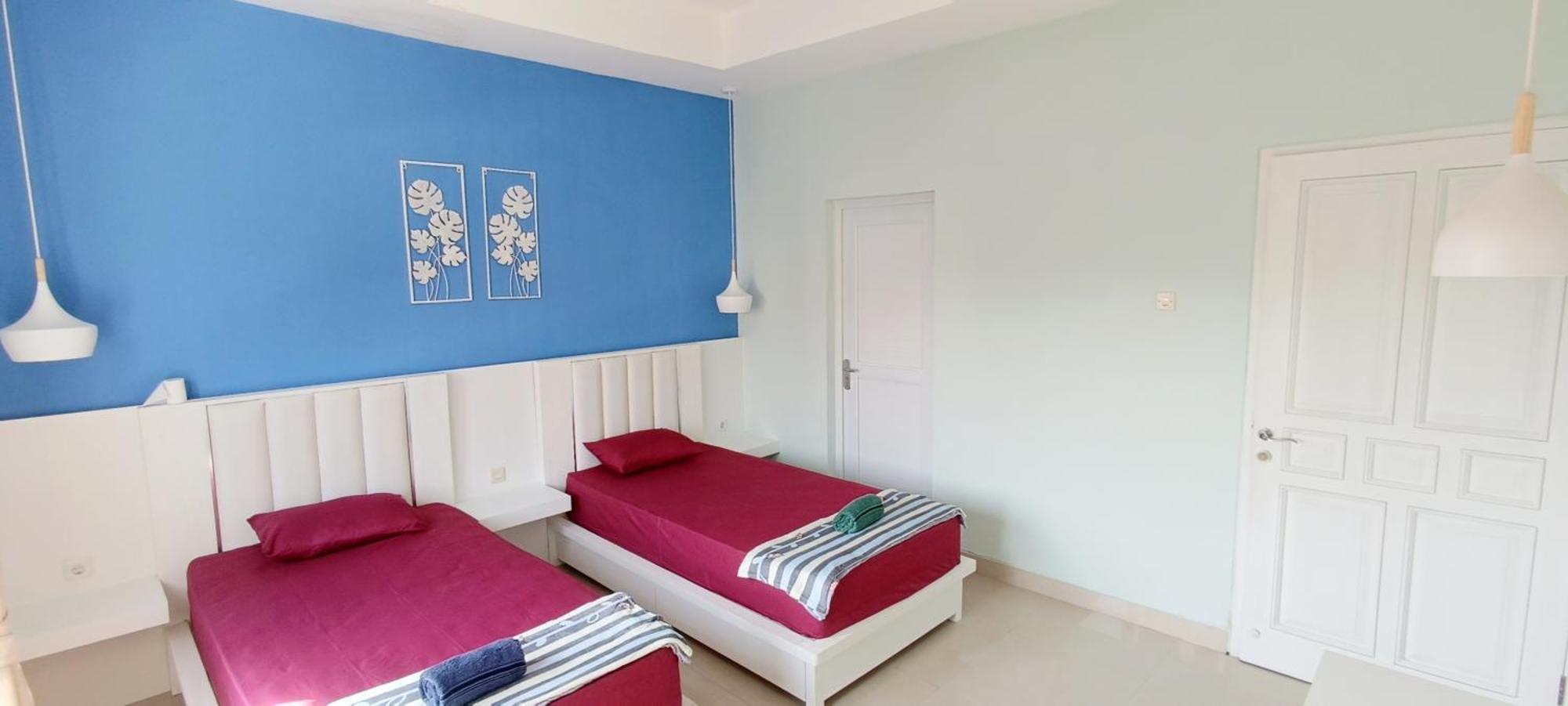 Kembang Sepatu Homestay *